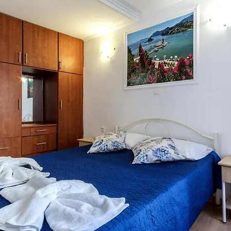 Live In The Heart Of Corfu Old Town *